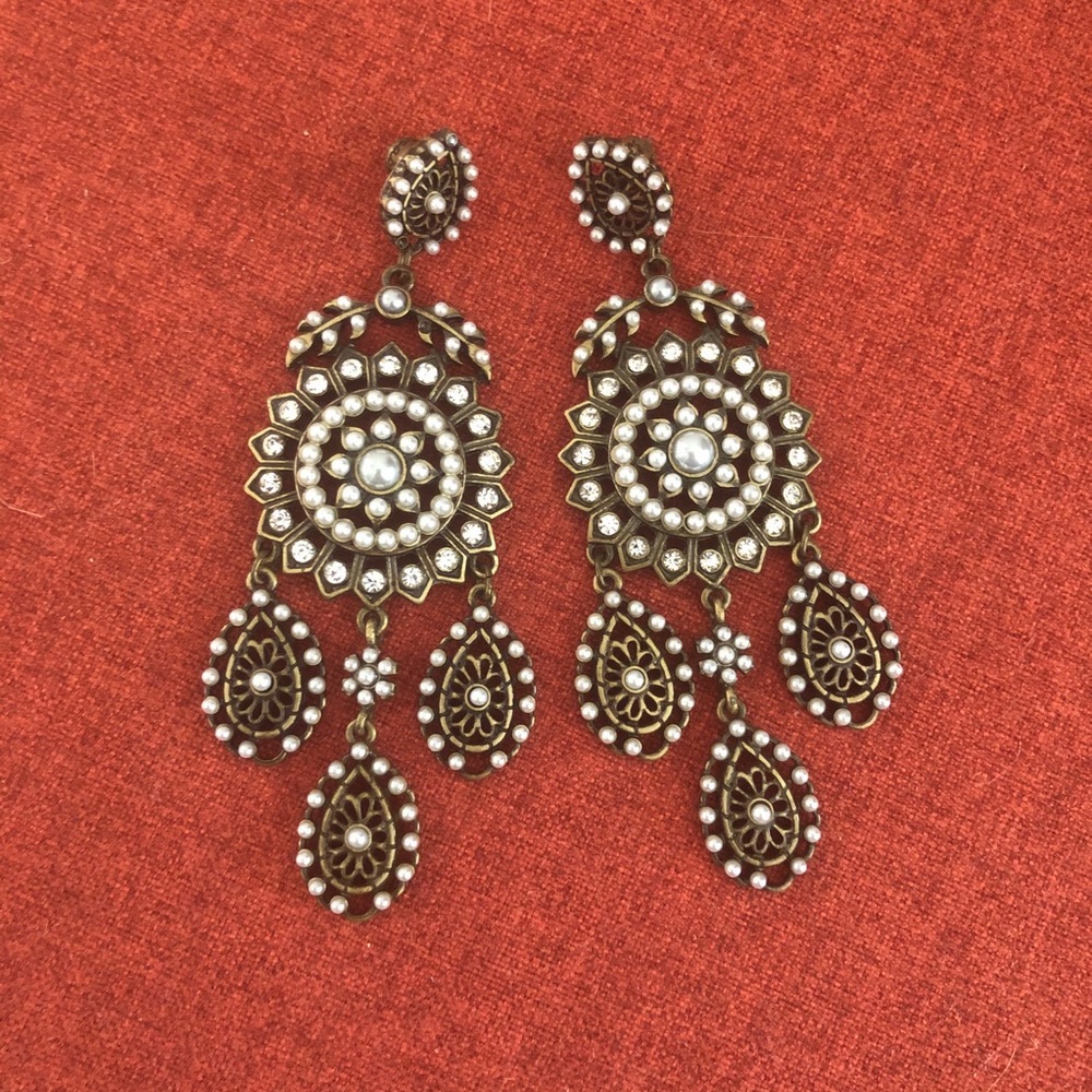 Leaf & flower statement earrings.